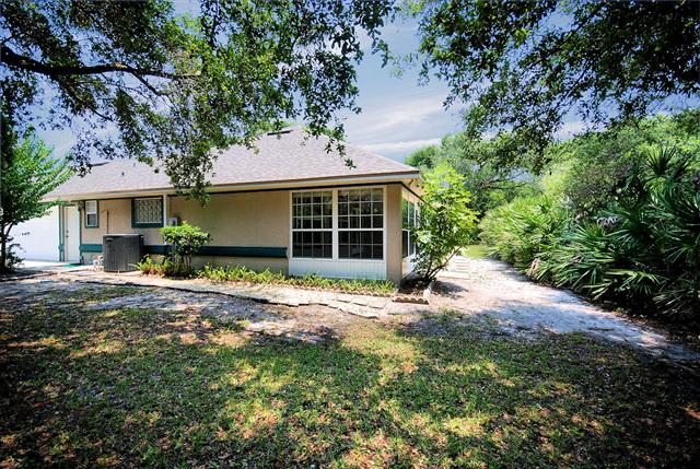 sidebackyardviews-small