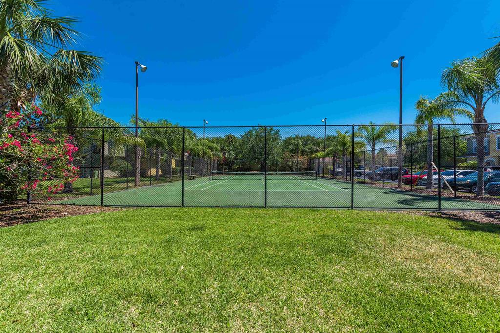 las-palmas-tennis-court
